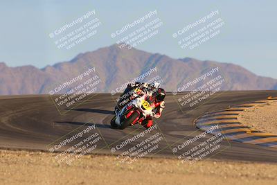 media/Dec-16-2023-CVMA (Sat) [[bb38a358a2]]/Race 13 Amateur Supersport Middleweight/